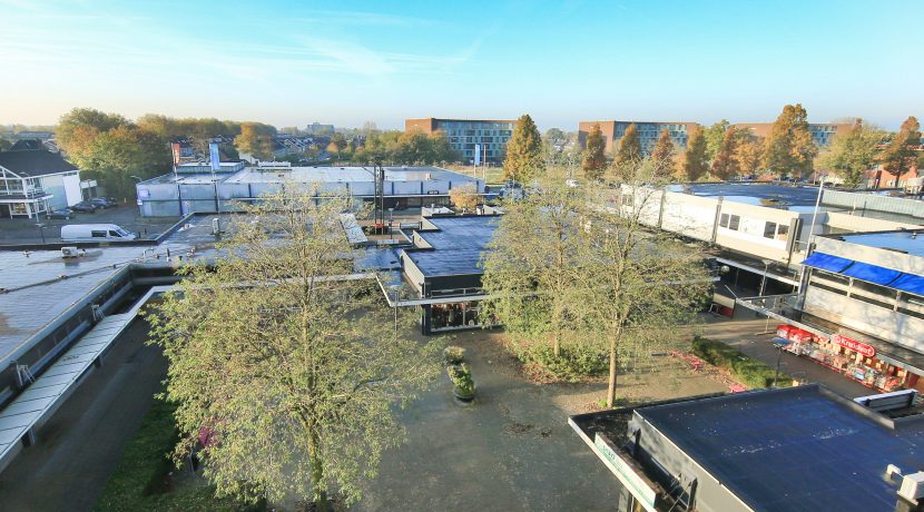 30 Lorentzplein 4 straatbeeld 01a