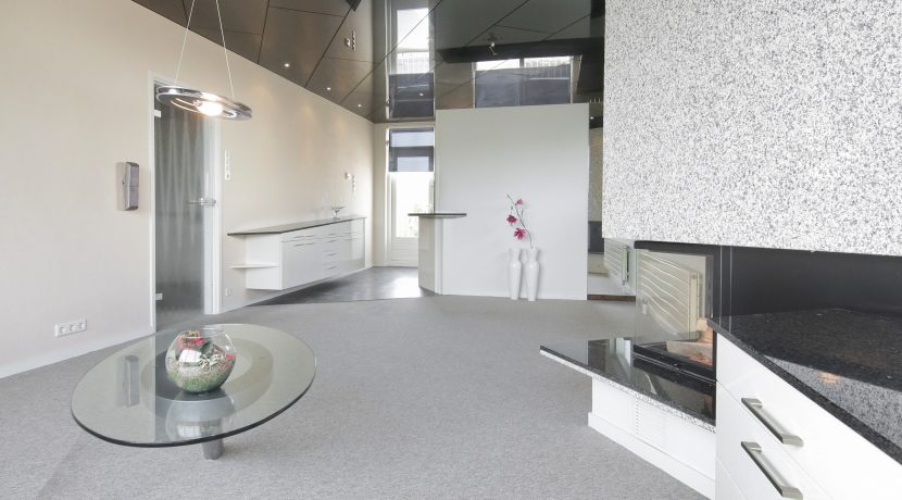 07x Nieuwemeerdijk 19 woonkmr 01d