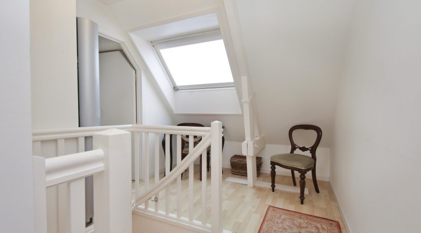 11 Toevluchtstraat 16 overloop 1a
