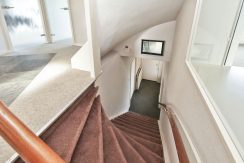 35 Nieuwemeerdijk 19 trap 01a