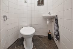53 Nieuwemeerdijk 19 Toilet 01a