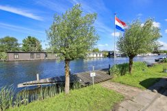 71 Nieuwemeerdijk 19 Omgeving 01a