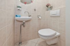 Tretjakov 124 Foto 51 toilet 01a