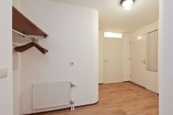 3-kamer seniorenappartement met garage Kamerlingh Onneslaan 139 Foto 15 Hal 01a