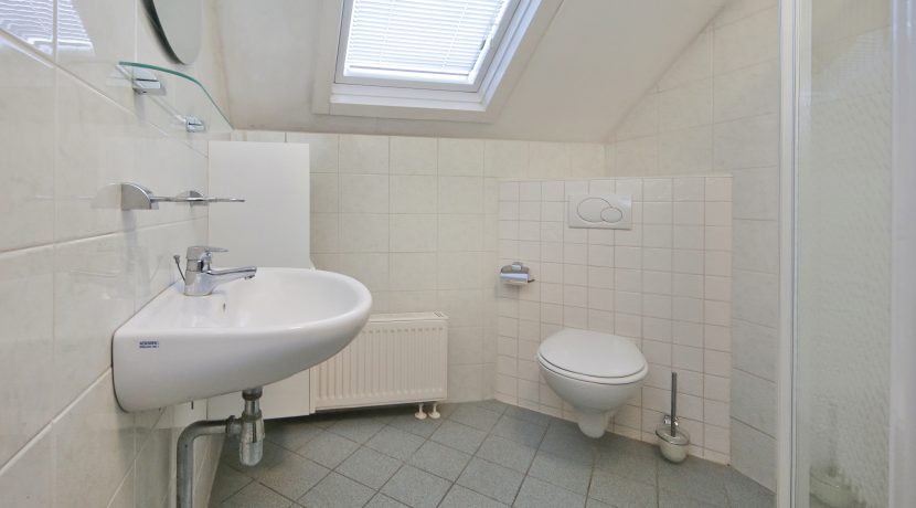10 Sperwerstr 32 badmr 01a