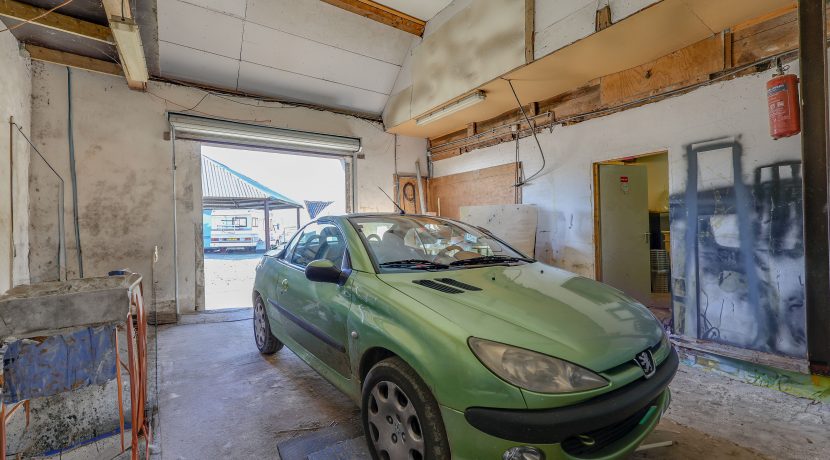 44 Hoofdweg 440 berging 02b