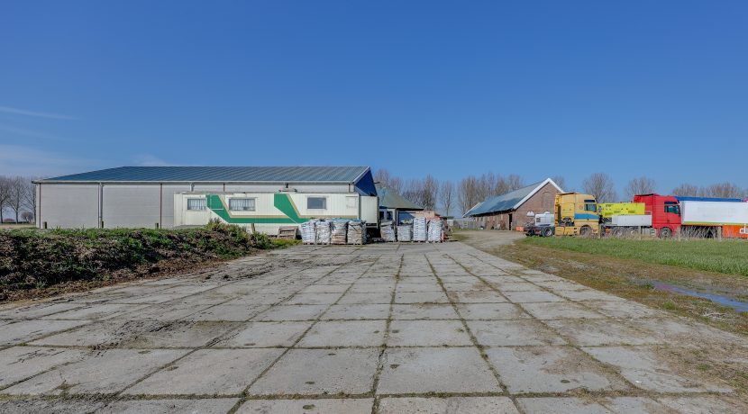 77 Hoofdweg 440 erf 01b