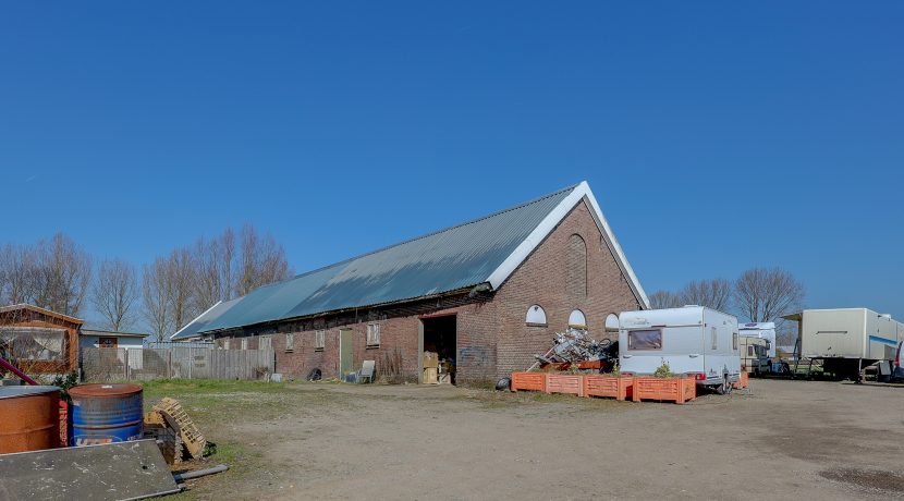 88 Hoofdweg 440 erf 01m