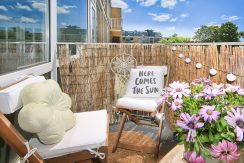 06 Einsteinln 237 balkon 01a
