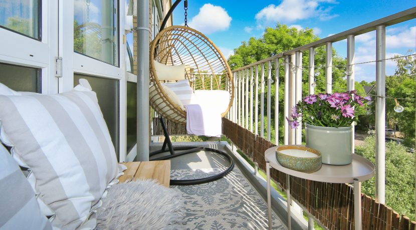 10 Einsteinln 237 balkon 02a