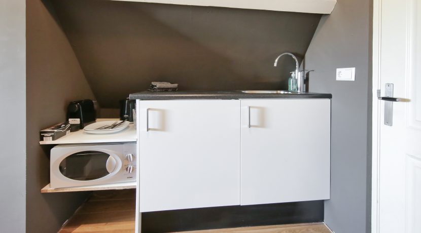 24 Lange Leidse 9-d IV E 14 Keuken 02a