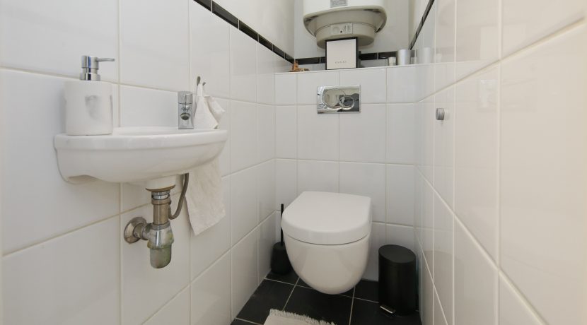 34 Arendstr 11 toilet 01a