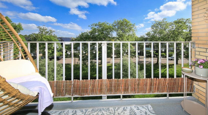 34 Einsteinln 237 balkon 02c
