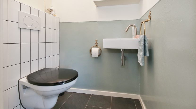 39 Chr Huygensstraat 26 Toilet 1a