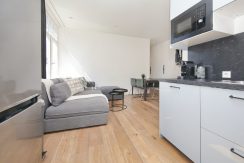 43 Lange Leidse 9-c III B 22 Keuken 03b