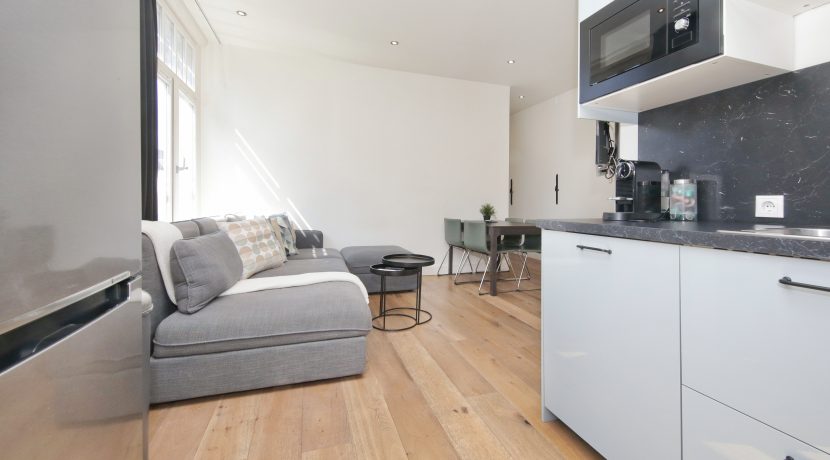 43 Lange Leidse 9-c III B 22 Keuken 03b