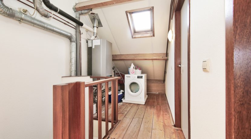 59 Rozenstraat 10 overloop 01a