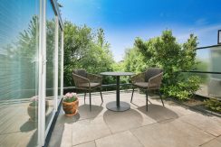 11 Pyreneeen 61 Tuin 01a