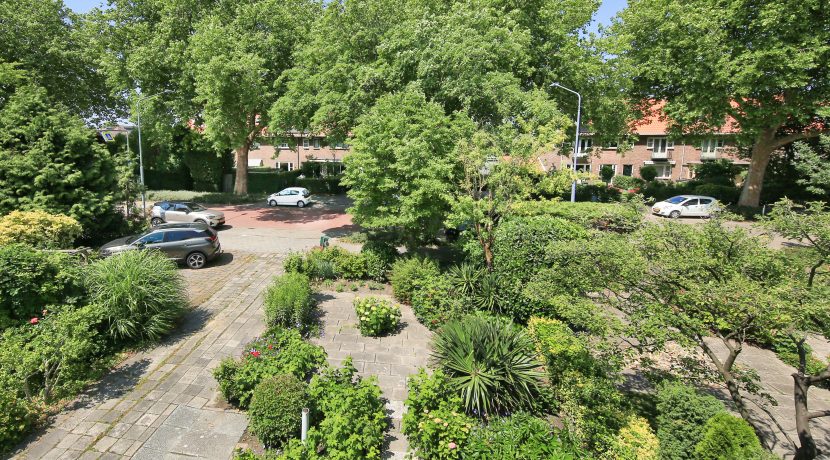 12 Sloterweg 196 Voortuin 01a