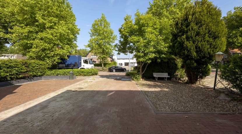 16 Sloterweg 60 Voortuin 01a