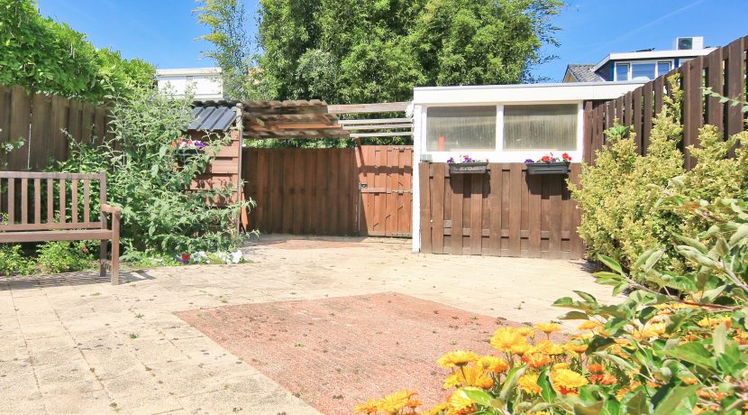 30 Vd Waalstr 21 tuin 01f