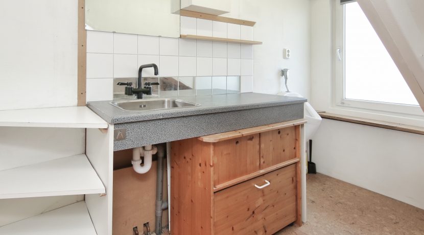 43 Vd Waalstr 21 voorzolder 01c