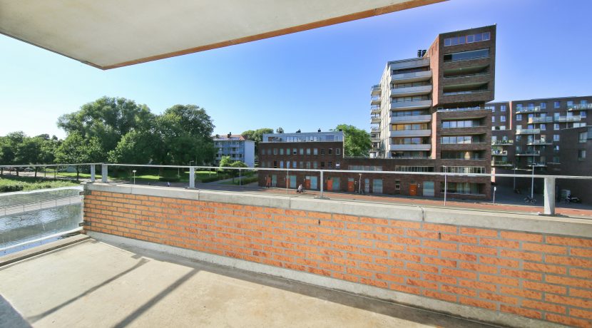 10 Jan v Duivenvoordestr 201 balkon 01c