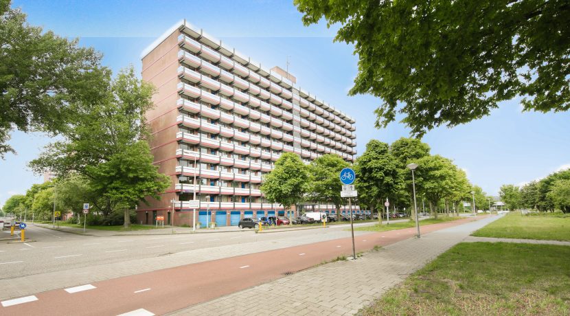 24 H. Cleyndertweg 747 Straatbeeld 01b