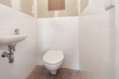 15 Akerdijk 105 wc 01a