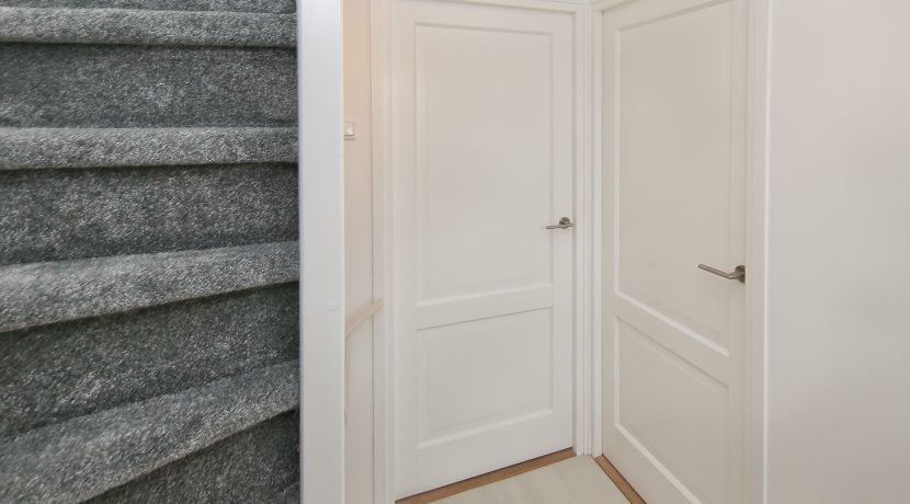 28 Thomsonstraat 81 Overloop 1a