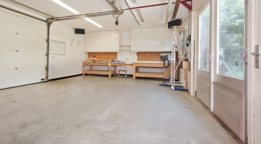 36 Akerdijk 105 garage 01b