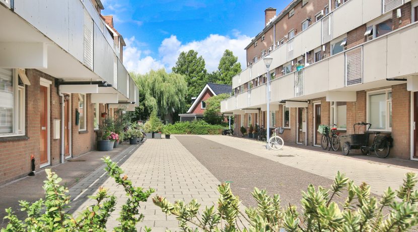 47 Thomsonstraat 25 Straatbeeld 01 b