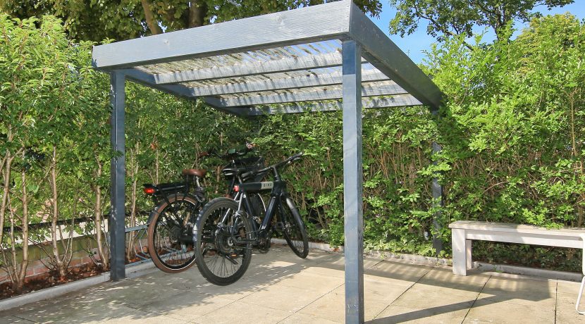 14 Sperwerstr 36 voortuin 01b