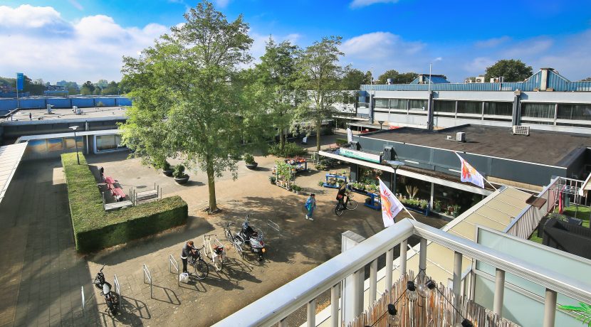 19 Lorentzplein 6 Balkon 01c