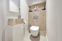 70 Ranonkel 3 Toilet 02a