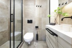 12 Baarsjesweg 166-3 Badk 4e 02a