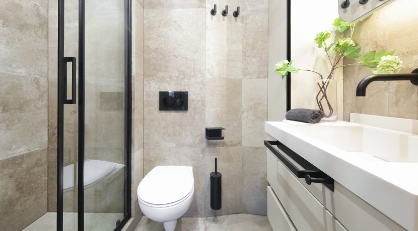 12 Baarsjesweg 166-3 Badk 4e 02a