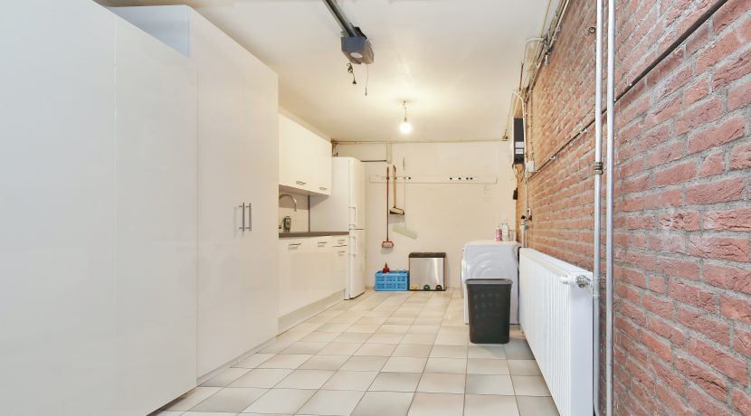 14 Amperestr 26 garage 01a