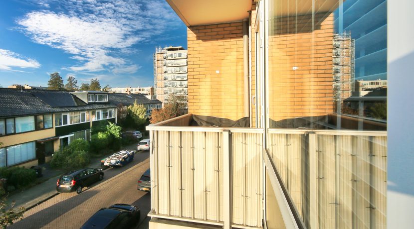 17 Marconistr 80 balkon 02b