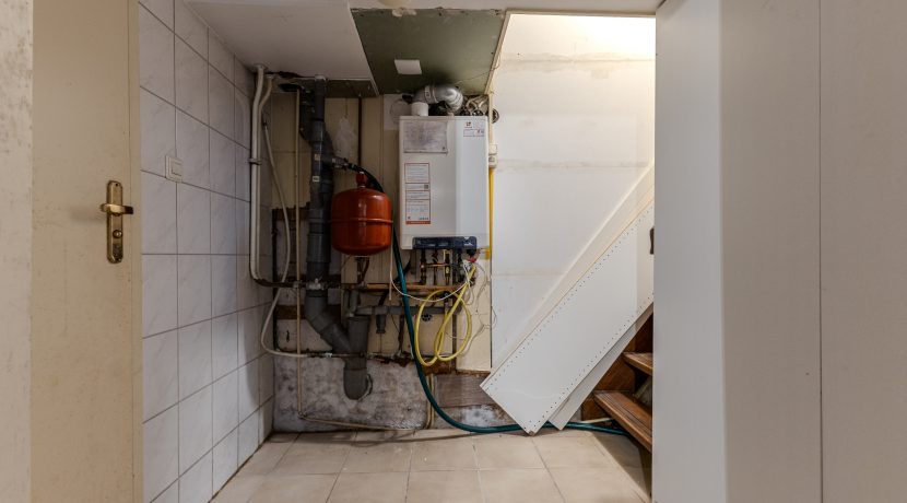 38 Nieuwemeerdijk 38, souterrain 01b