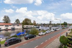 43 Nieuwemeerdijk 38, Straatbeeld 01b