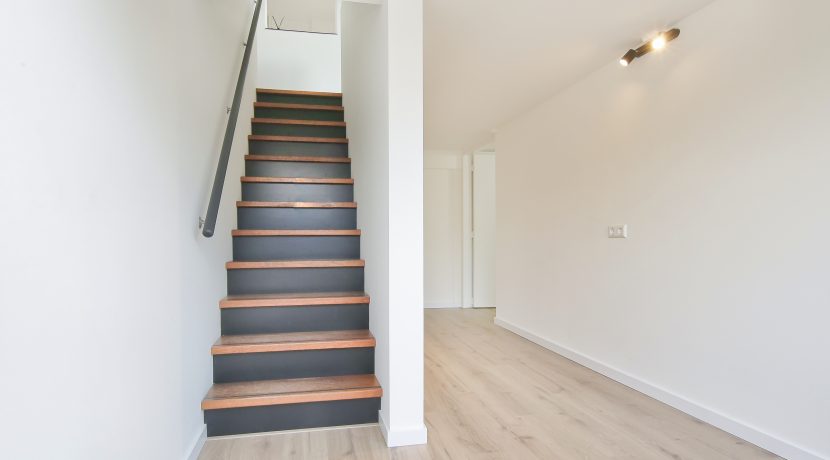 53 Zwanenburgerdijk 514 Souterrain 01b