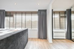 54 Amperestr 26 slpk 01c