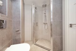 58 Amperestr 26 badk 02b