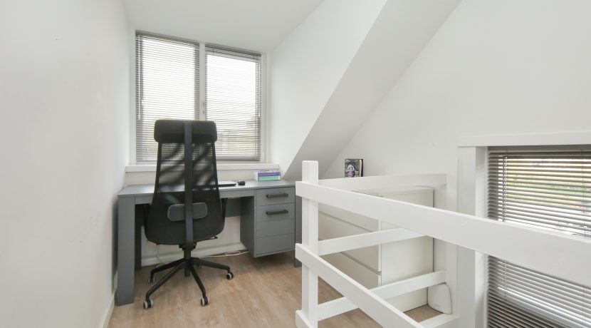 61a Amperestr 26 overloop 02a