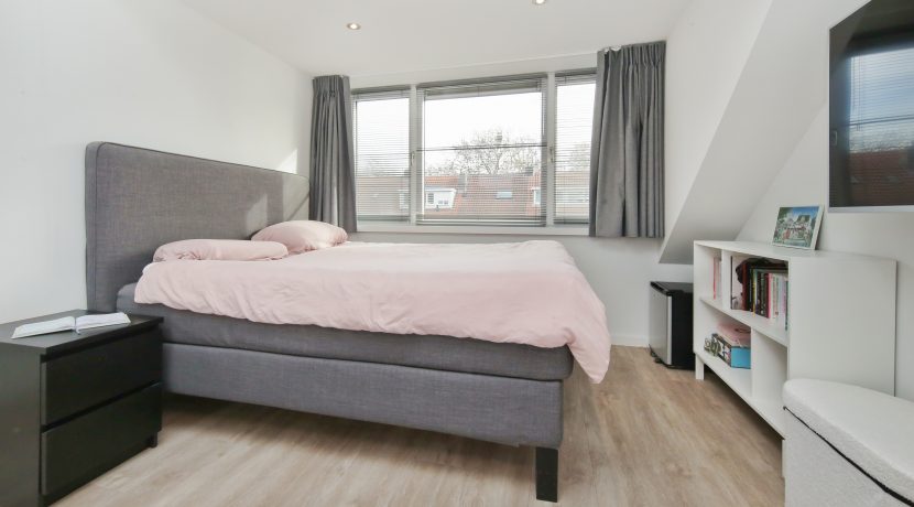 64 Amperestr 26 slpk 04d