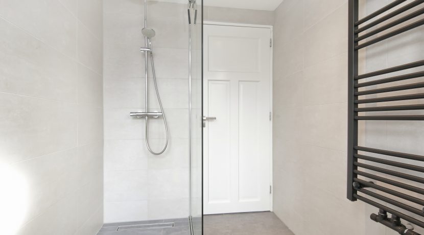 66 Amperestr 26 badk 02b