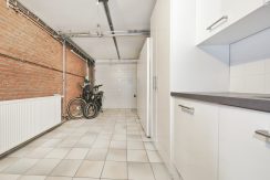 68 Amperestr 26 garage 01b