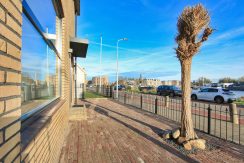 70 Zwanenburgerdijk 514 Voortuin 01a