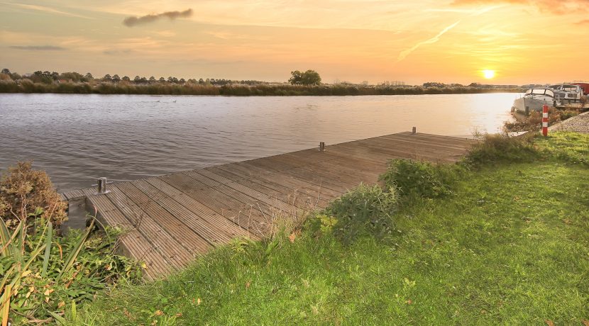 73 Zwanenburgerdijk 514 Straatbeeld 01c